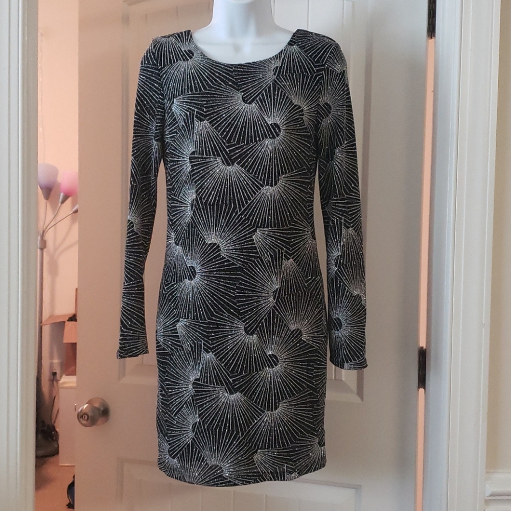 NEW Backless Sparkly Formal Long Sleeve Dress